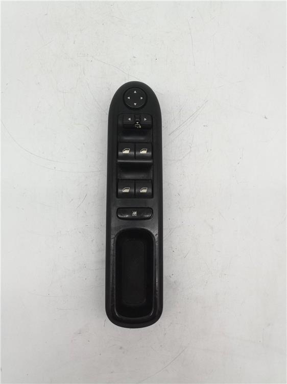 botonera puerta delantera izquierda peugeot 407 *
