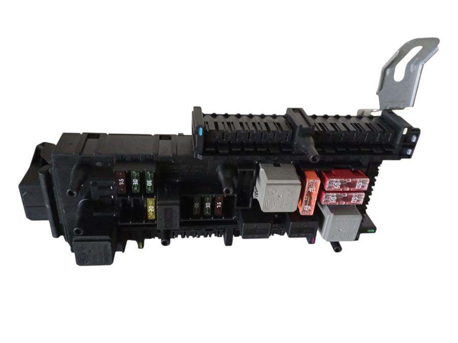 caja reles mercedes benz clase c (bm 204) berlina c 220 cdi (204.008)