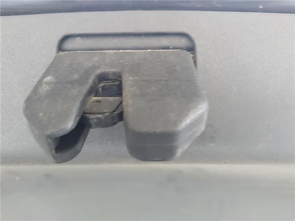 cierre electromagnetico porton seat cordoba berlina (6k2)(11.1993 >) 1.9 clx [1,9 ltr.   50 kw diesel (1y)]