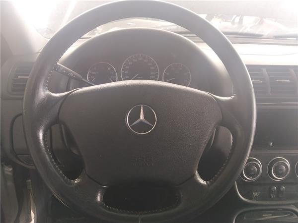 Volante Mercedes-Benz Clase M 4.0