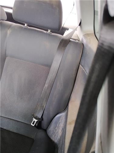 cinturon seguridad trasero izquierdo volkswagen polo iv (9n3)(04.2005 >) 1.4 advance [1,4 ltr.   59 kw 16v]