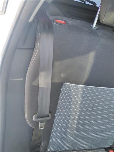 cinturon seguridad trasero derecho ford monde
