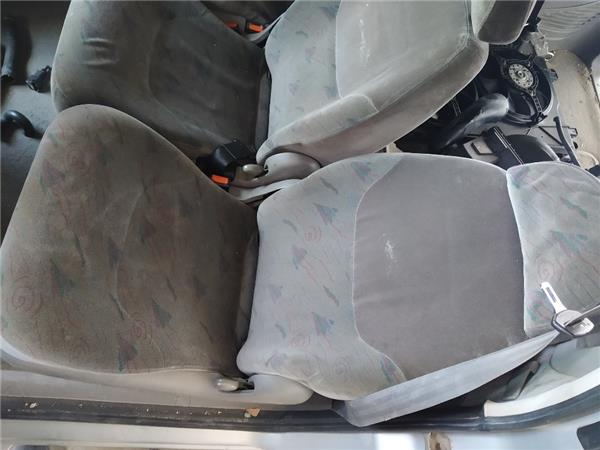 asientos traseros izquierdo seat alhambra (7v8)(01.1996 >) 1.9 se [1,9 ltr.   81 kw tdi]