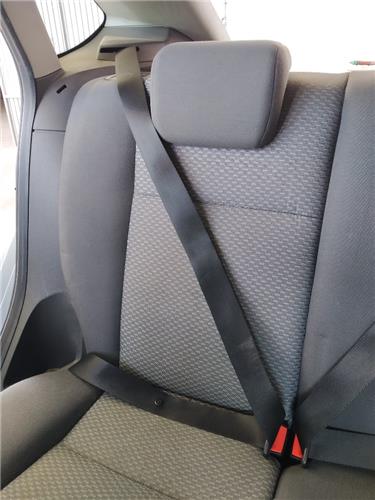 cinturon seguridad trasero derecho ford focus berlina (cap)(08.2004 >) 1.6 ambiente (d) [1,6 ltr.   74 kw 16v cat]