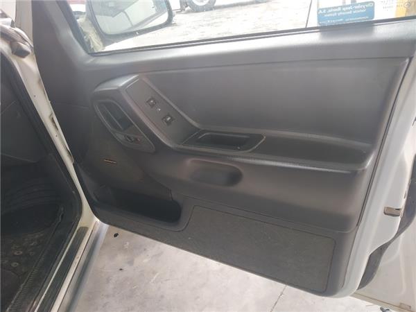 guarnecido puerta delantera derecha jeep gran