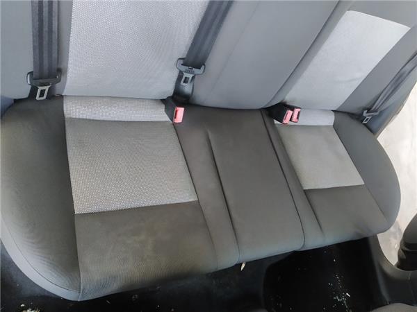 asientos traseros seat cordoba berlina (6k2)(11.1993 >) 1.9 clx [1,9 ltr.   50 kw diesel (1y)]