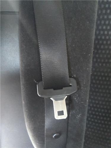 cinturon seguridad trasero derecho ford focus berlina (cap)(08.2004 >) 1.6 ghia [1,6 ltr.   80 kw tdci cat]