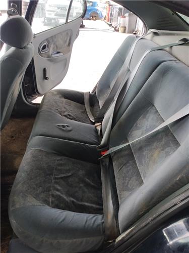 asientos traseros renault megane i classic (la0)(1996 >) 1.9 d europa [1,9 ltr.   47 kw diesel]