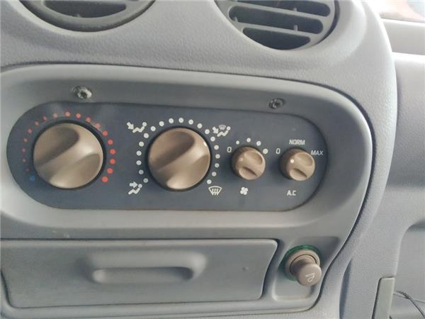 mandos climatizador renault twingo i (c06)(05.1993 >) 1.2 alize [1,2 ltr.   43 kw]