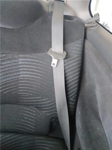 cinturon seguridad trasero izquierdo renault megane i fase 2 coupe (da...)(01.1999 >) 1.9 dci dynamique [1,9 ltr.   75 kw dci diesel cat]