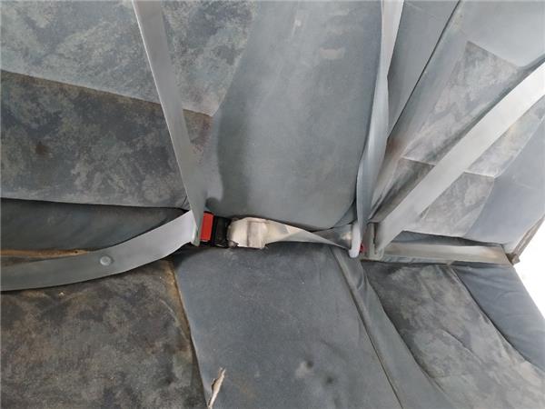anclaje cinturon trasero derecho renault megane i classic (la0)(1996 >) 1.9 d europa [1,9 ltr.   47 kw diesel]