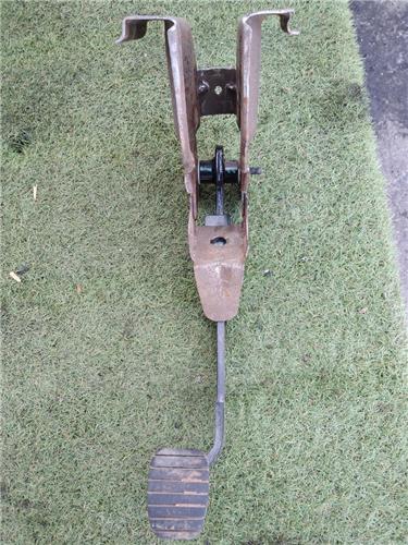 pedal freno dacia duster i (2010 >) 1.5 ambiance 4x2 [1,5 ltr.   80 kw dci diesel fap cat]