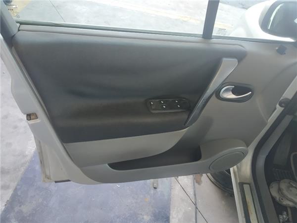 guarnecido puerta delantera izquierda renault scenic ii (jm)(2003 >) 1.9 grand confort dynamique [1,9 ltr.   88 kw dci diesel]