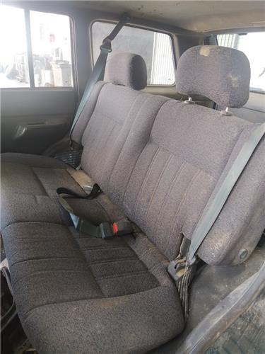 asientos traseros ssangyong musso (01.1996 >) 2.9 d [2,9 ltr.   72 kw diesel]