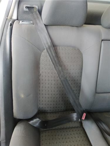 cinturon seguridad trasero derecho seat toled