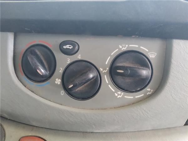 mandos climatizador renault trafic ii combi (04.2001 >) 1.9 27 cn combi9  acristalado [1,9 ltr.   60 kw diesel]