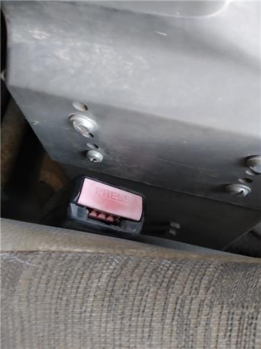 anclaje cinturon delantero derecho renault scenic rx4 (ja0)(2000 >) 1.9 dci [1,9 ltr.   75 kw dci diesel cat]