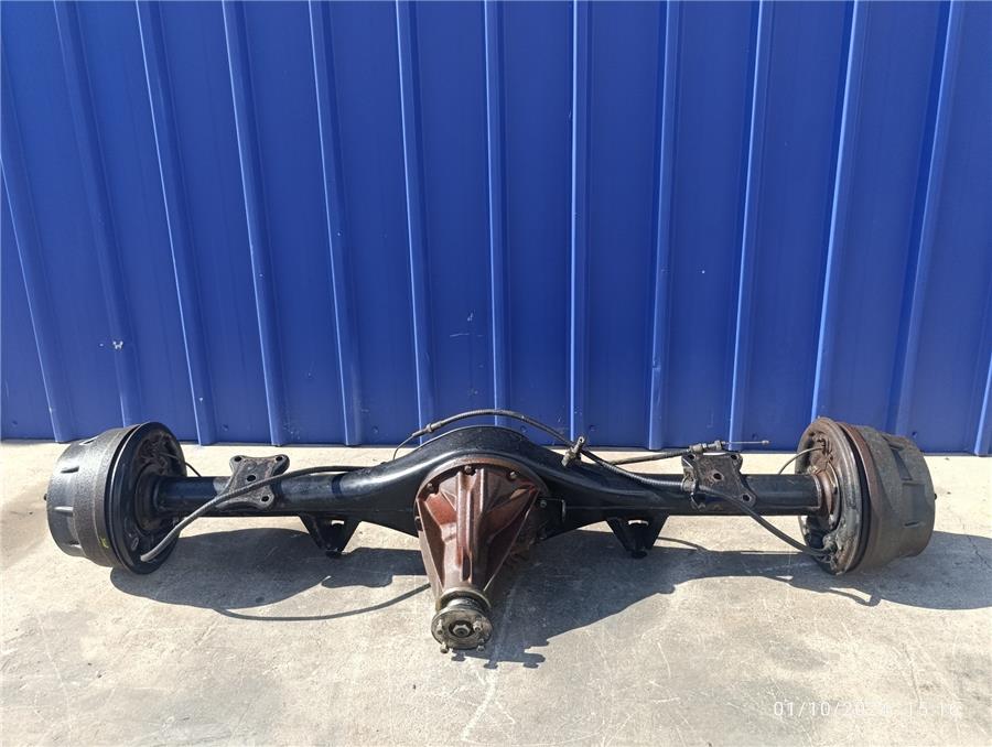 puente trasero nissan trade 2.0