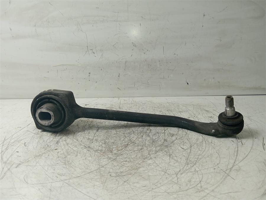 Brazo Inferior Delantero Derecho C