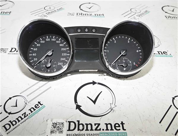 Consola Mercedes-Benz CLASE R 320 4