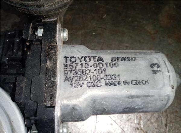 elevalunas electrico delantero derecho toyota yaris (p13)(2014 >) híbrido hybrid active [híbrido 74 kw ( 1,5 ltr.   55 kw 16v)]