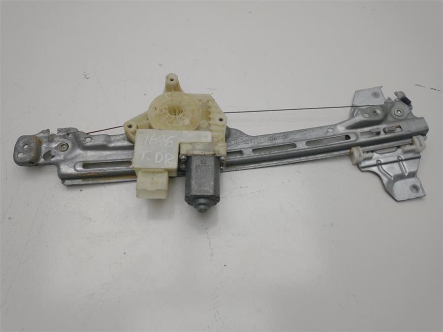 elevalunas electrico trasero derecho peugeot 308 sw active pack
