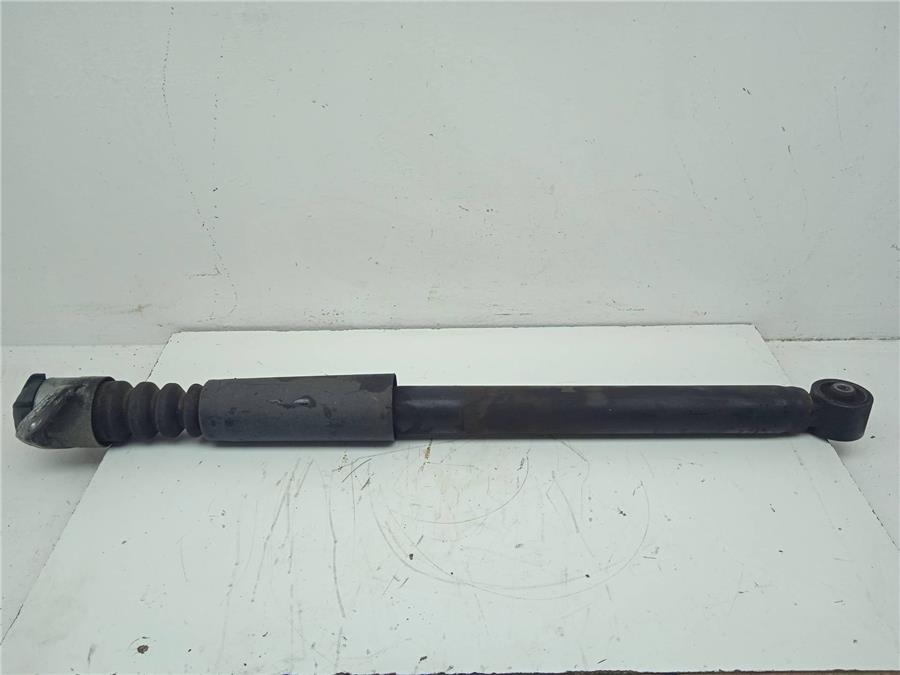 amortiguador trasero izquierdo skoda rapid 1.6 tdi dpf