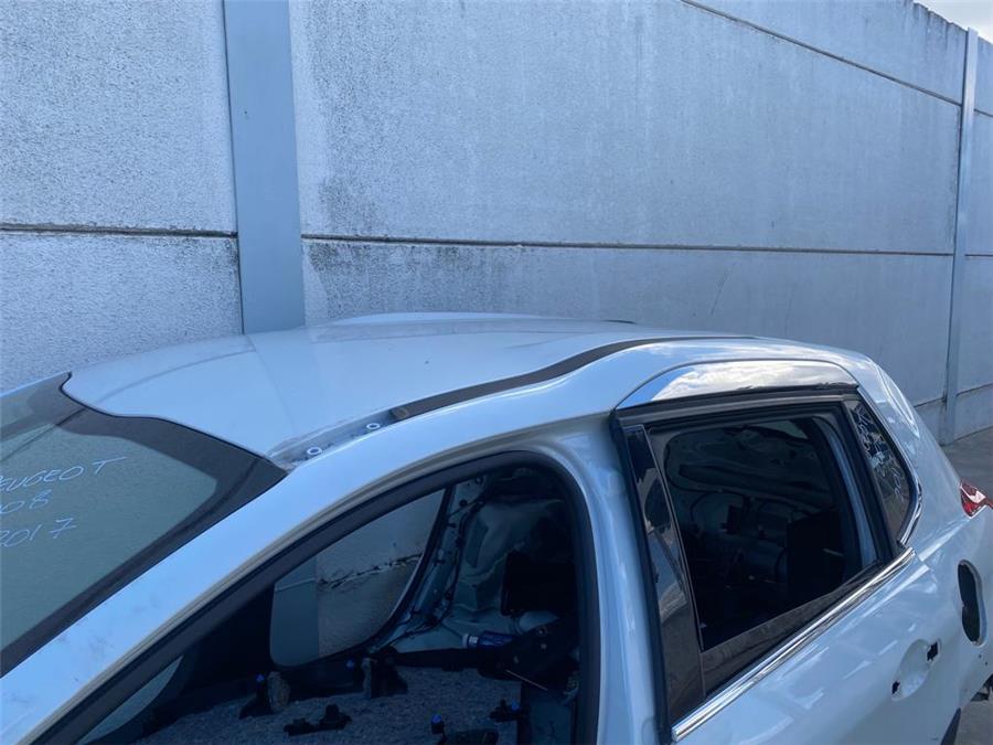 luna fija puerta trasera izquierda peugeot 2008 allure