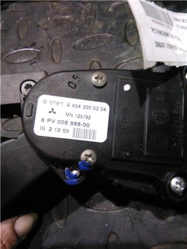potenciometro pedal gas smart forfour 1.1 (64 cv)