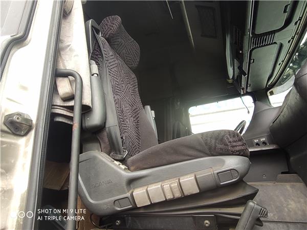 asiento delantero derecho scania serie 4 (p/r 164 l)(2001 >) fg       480 (4x2)  e3 [15,6 ltr.   353 kw diesel]