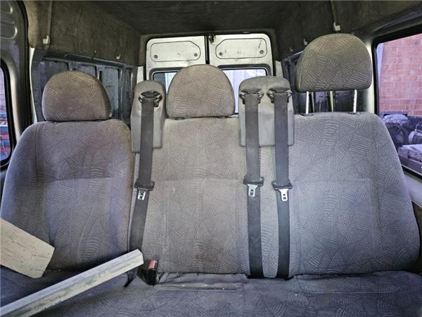 asientos traseros ford transit 2000
