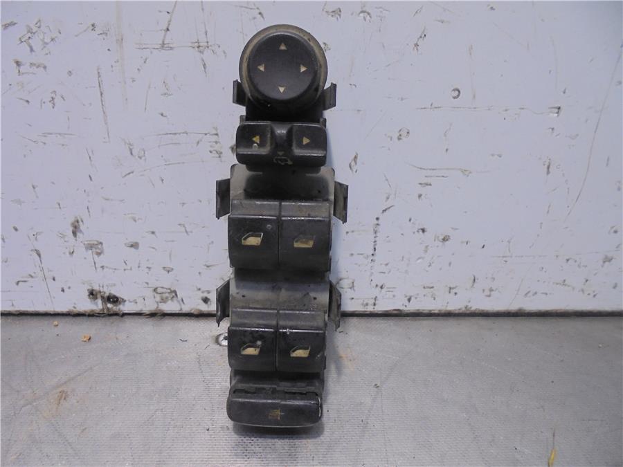 botonera puerta delantera izquierda peugeot 407 *