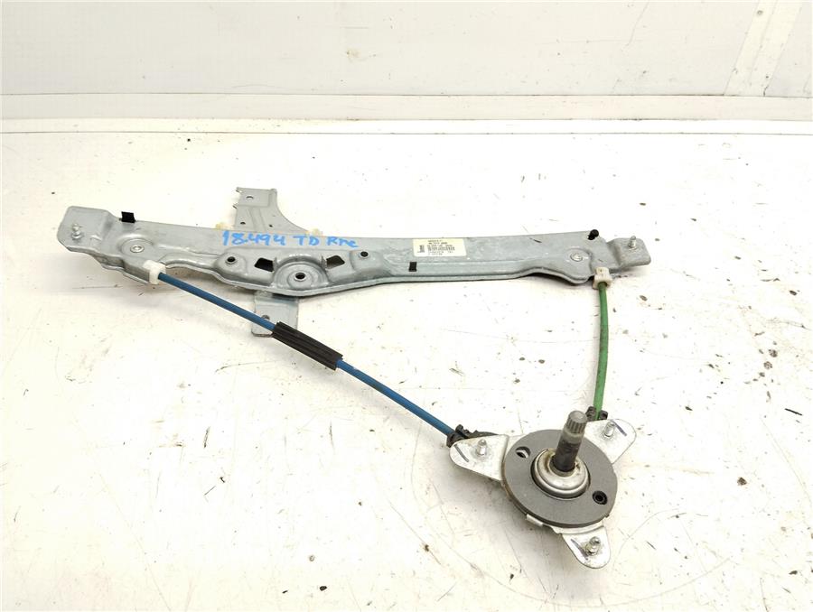 elevalunas electrico trasero derecho peugeot 208 style