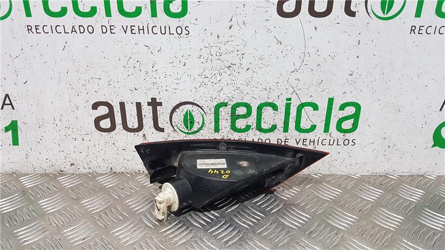 Piloto Antiniebla Trasero Derecho