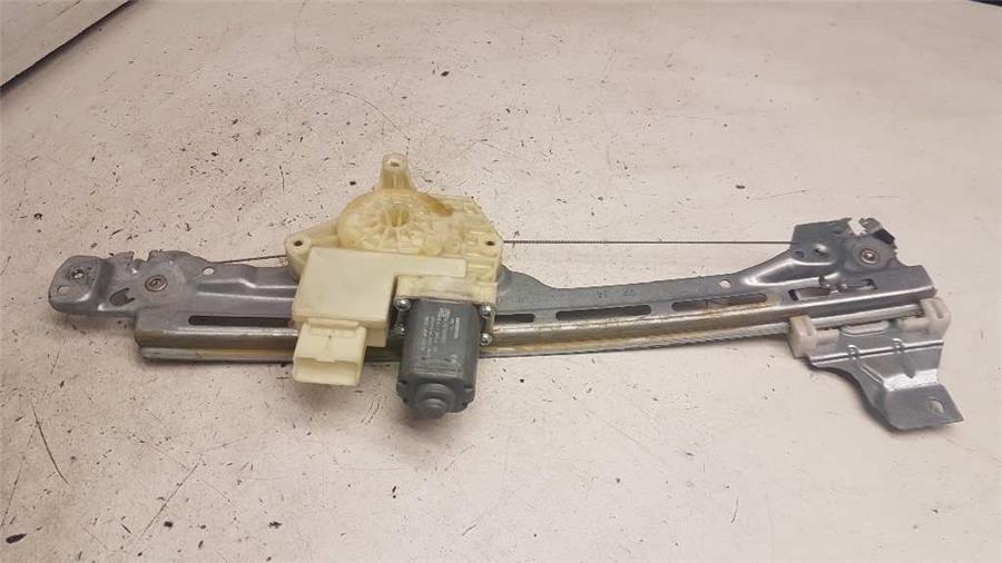 elevalunas electrico trasero derecho peugeot 308 access