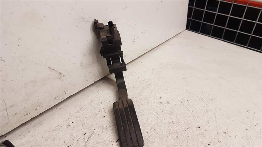 pedal acelerador dacia dokker laureate