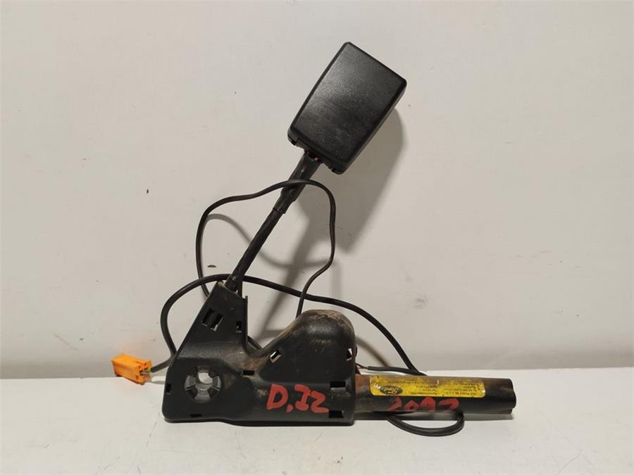 anclaje cinturon delantero izquierdo ford mondeo berlina (ge) ambiente (06.2003 >) (d)
