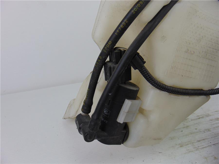 Deposito Limpiaparabrisas FORD FOCUS