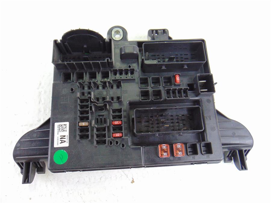caja reles opel insignia berlina cosmo