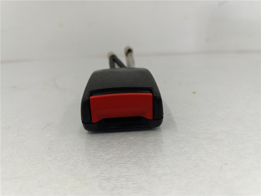 Anclaje Cinturon Trasero Derecho