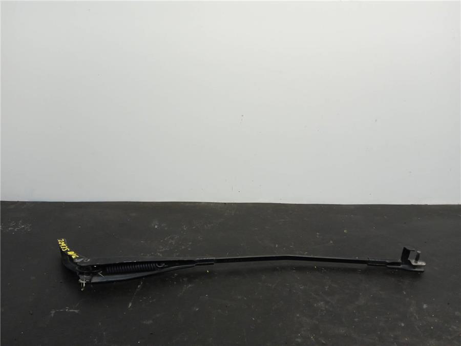 Brazo Limpiaparabrisas Delantero 207