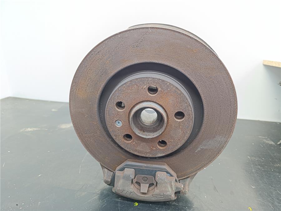 mangueta delantera izquierda volkswagen golf iv berlina (1j1)(10.1997) 25 aniversario