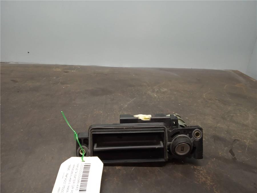 maneta exterior porton mercedes benz clase c (bm 203) berlina 220 cdi (203.006)