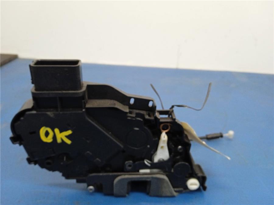 Cerradura Puerta Trasera Izquierda