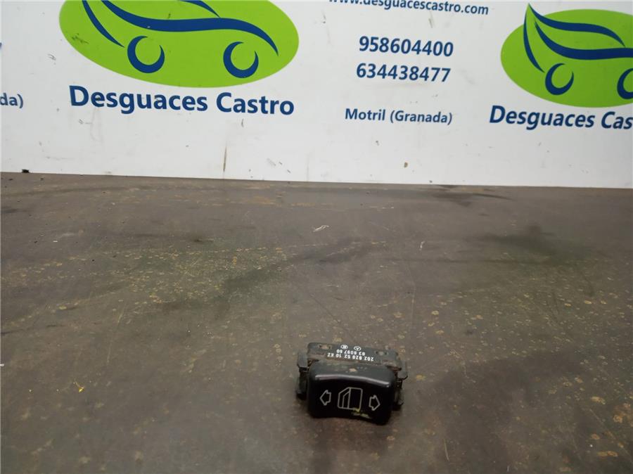 botonera puerta delantera derecha mercedes benz clase c (bm 202) berlina 220 diesel (202.121)