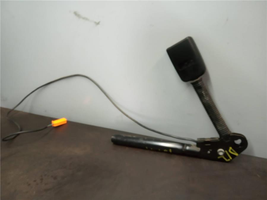pretensor asiento delantero izquierdo ford focus berlina (cak) ambiente