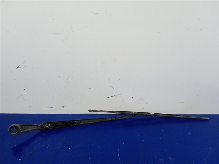 Brazo Limpiaparabrisas Delantero KIA