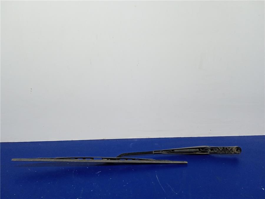 Brazo Limpiaparabrisas Delantero 1.9