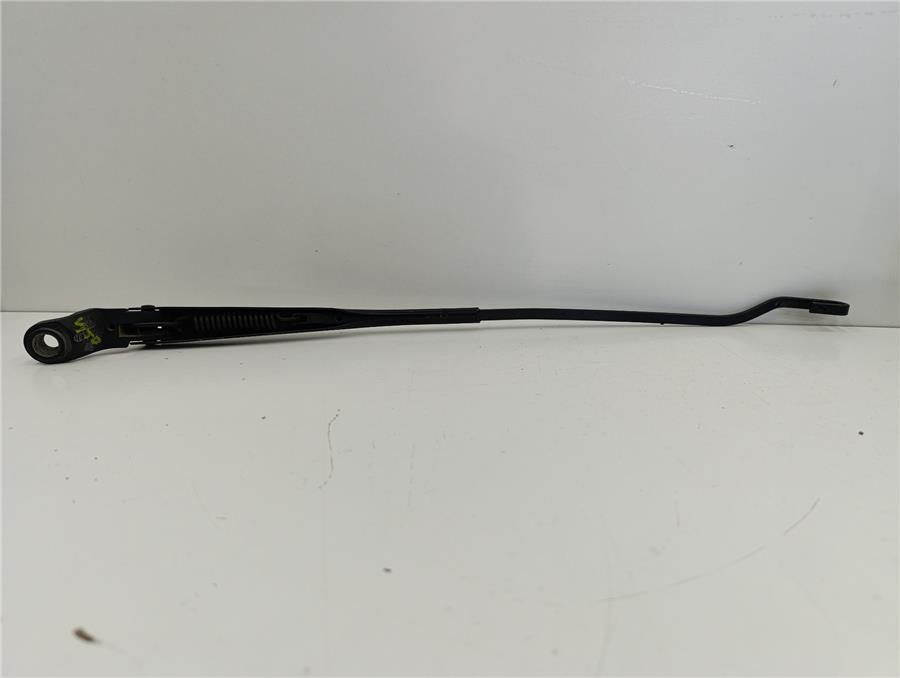Brazo Limpiaparabrisas Delantero 108