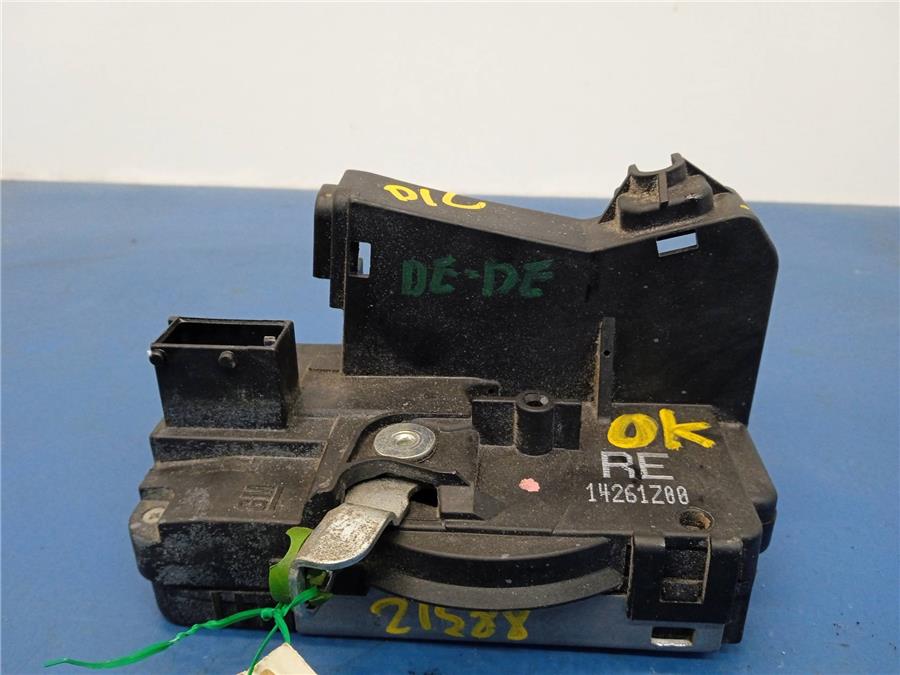 cerradura puerta delantera derecha opel astra g coupe 2.2 dti edition